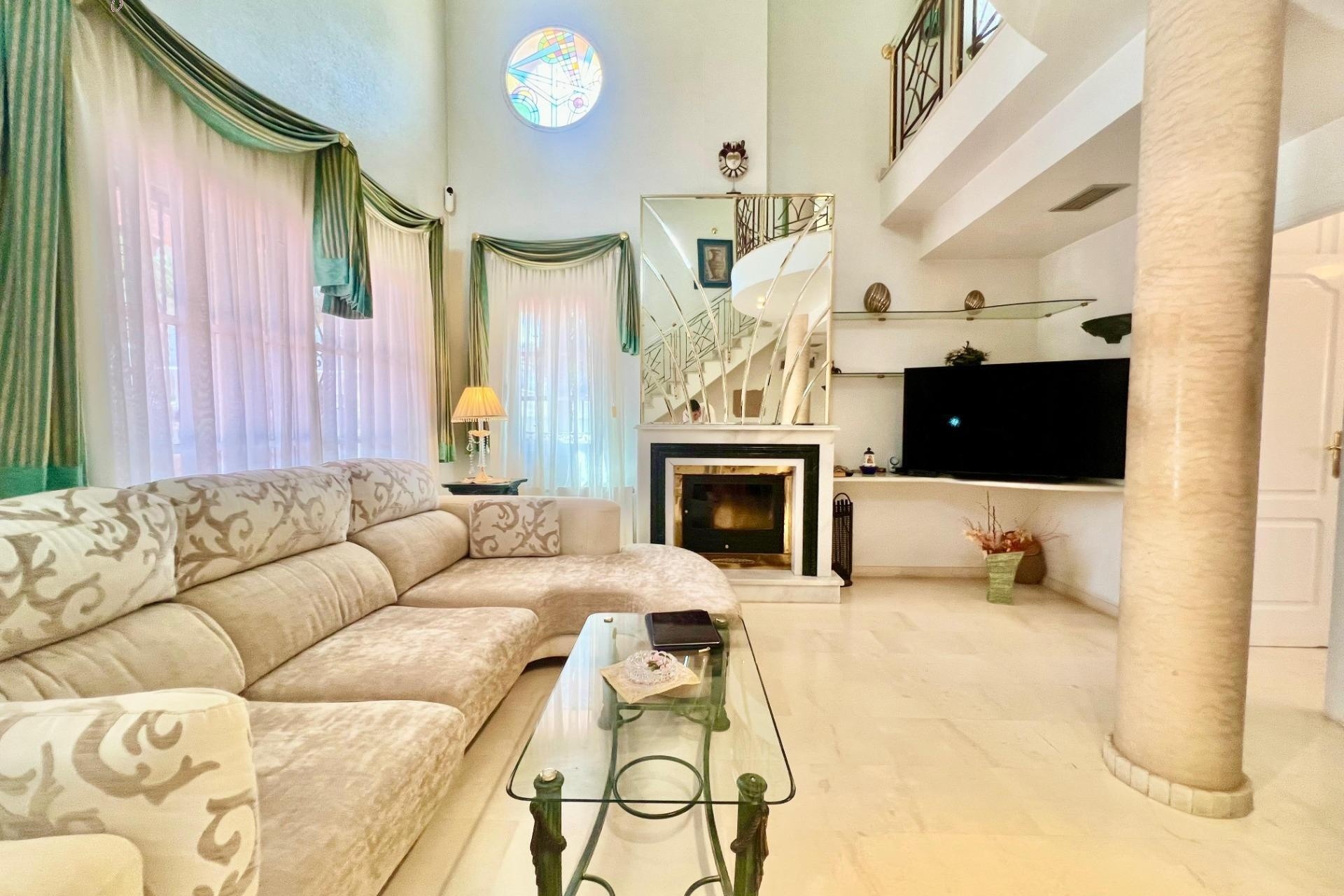 Herverkoop - Vrijstaande Villa -
Torrevieja - Los Balcones