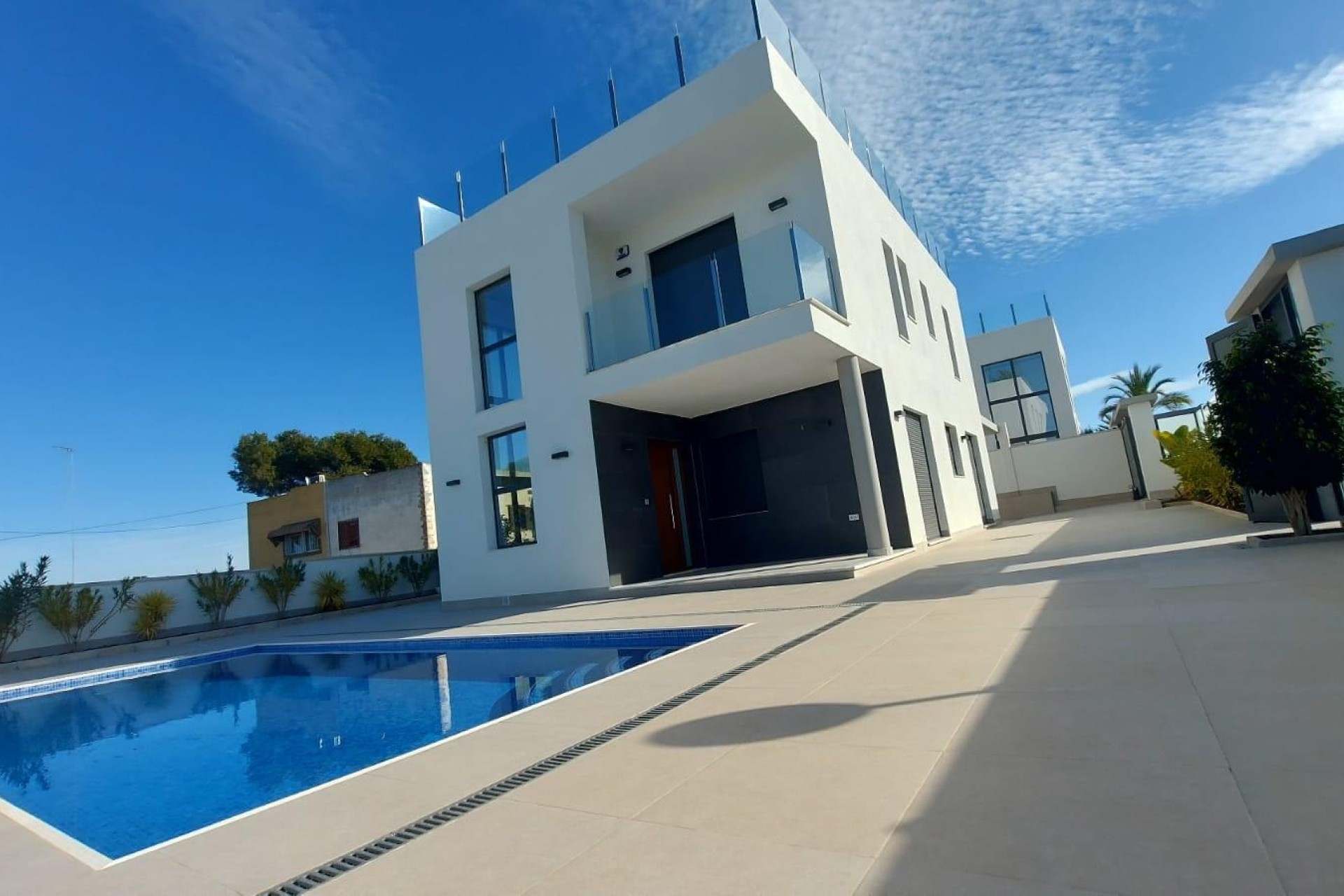 Herverkoop - Vrijstaande villa -
Torrevieja - Los Balcones