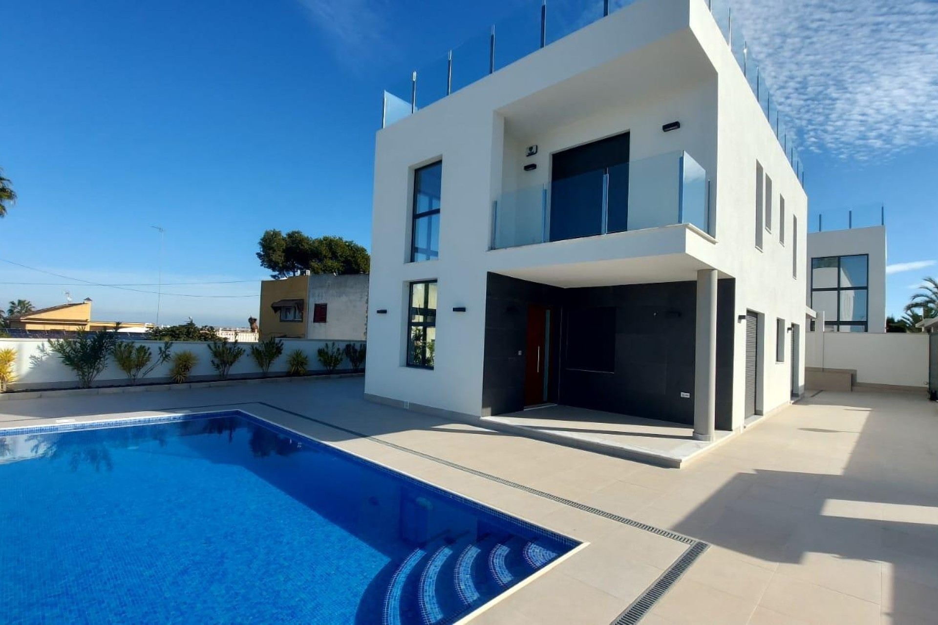 Herverkoop - Vrijstaande villa -
Torrevieja - Los Balcones