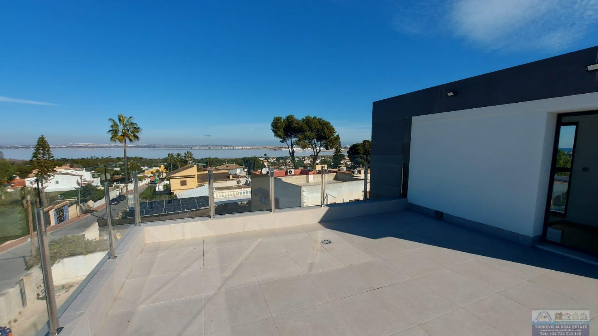 Herverkoop - Vrijstaande Villa -
Torrevieja - Los Balcones