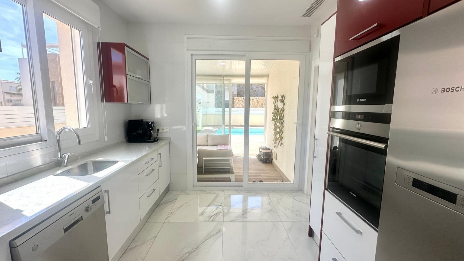 Herverkoop - Vrijstaande Villa -
Torrevieja - Miramar - Torre del Moro