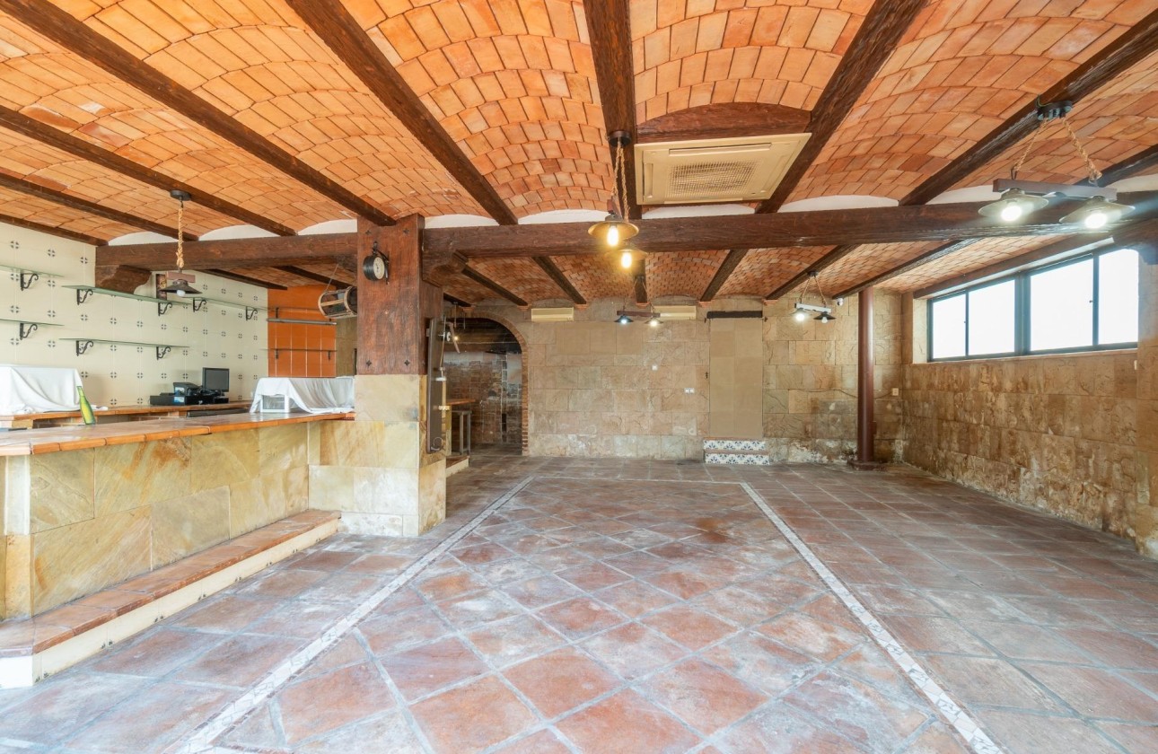 Herverkoop - Vrijstaande Villa -
Torrevieja - Orihuela Costa