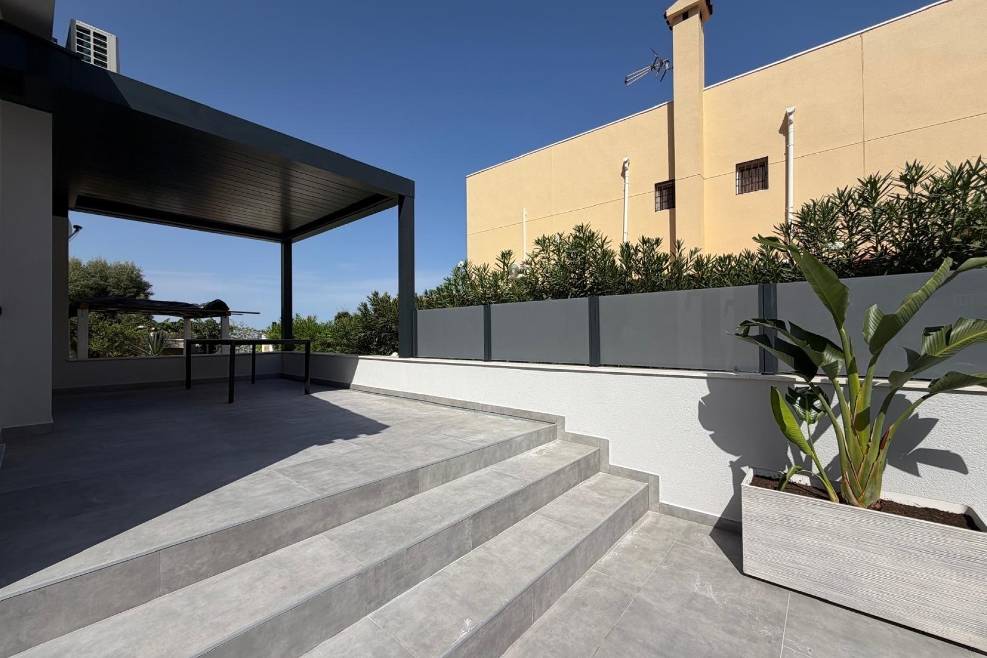 Herverkoop - Vrijstaande Villa -
Torrevieja - Punta Prima