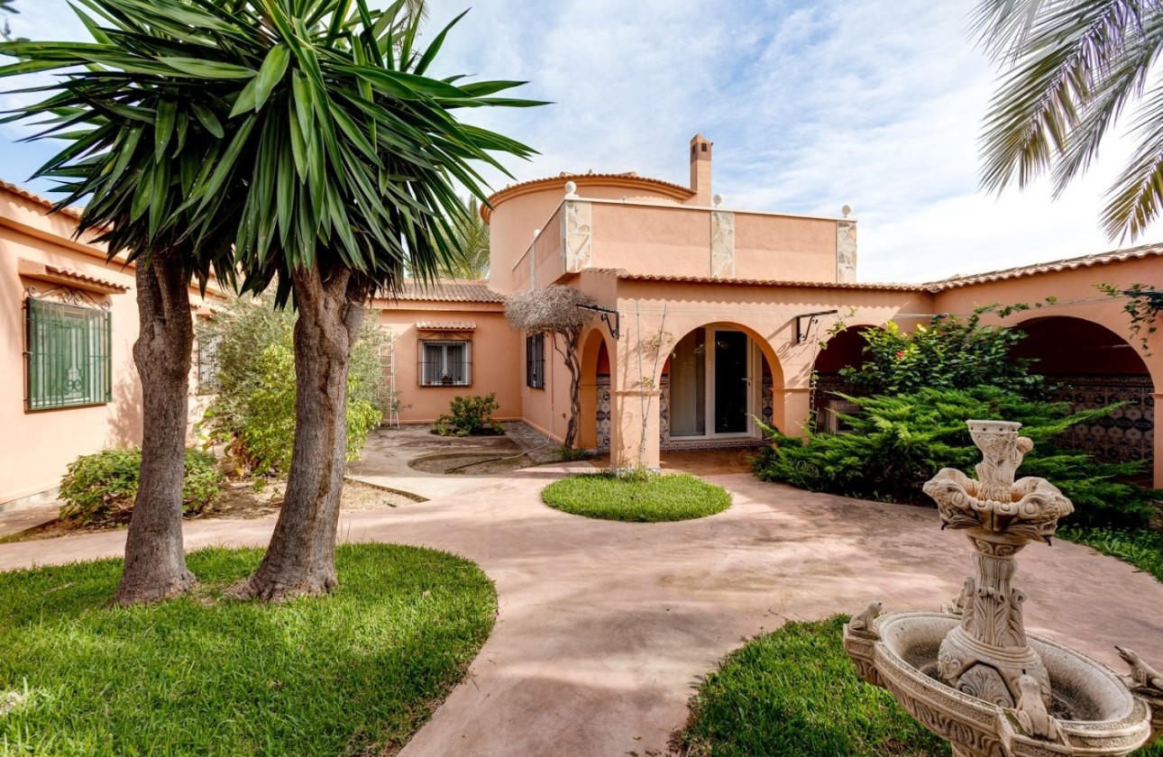 Herverkoop - Vrijstaande Villa -
Torrevieja - San Luis