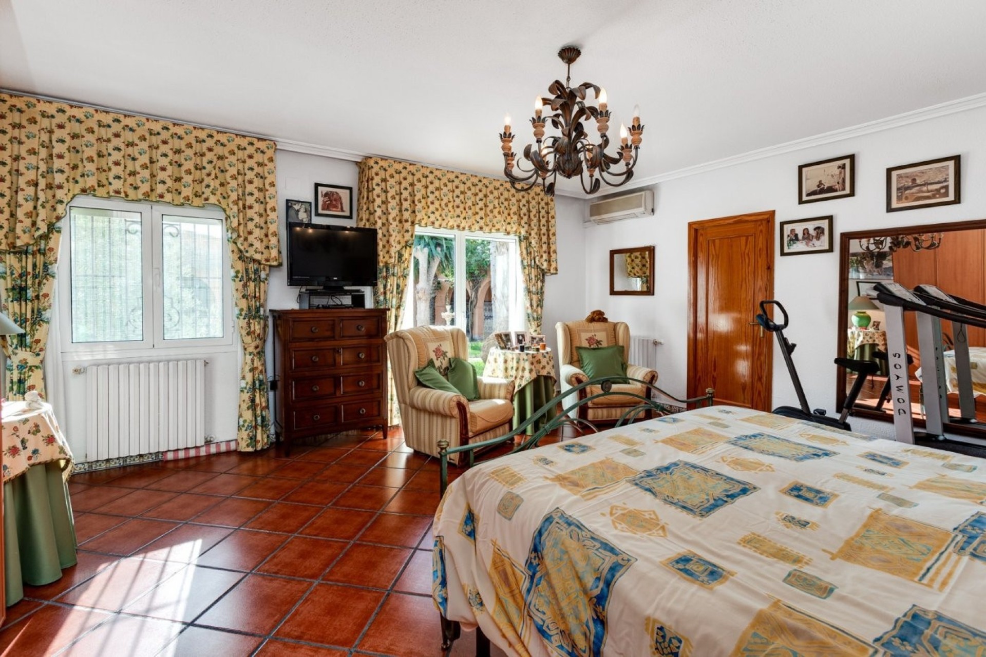 Herverkoop - Vrijstaande Villa -
Torrevieja - San Luis