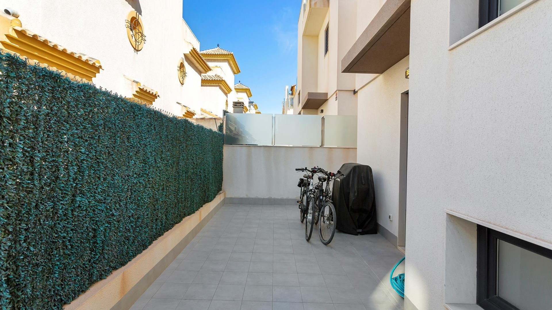 Herverkoop - Vrijstaande Villa -
Torrevieja - Sector 25