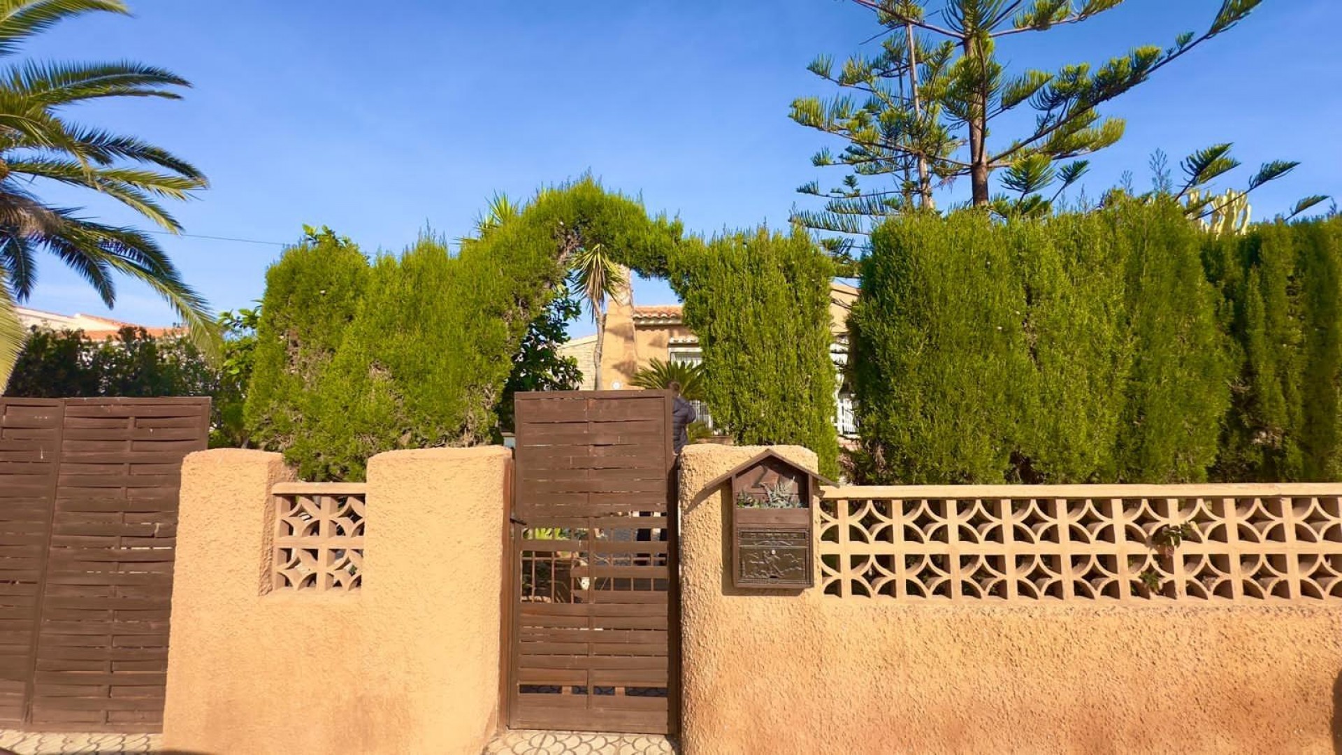 Herverkoop - Vrijstaande Villa -
Torrevieja - Torreblanca