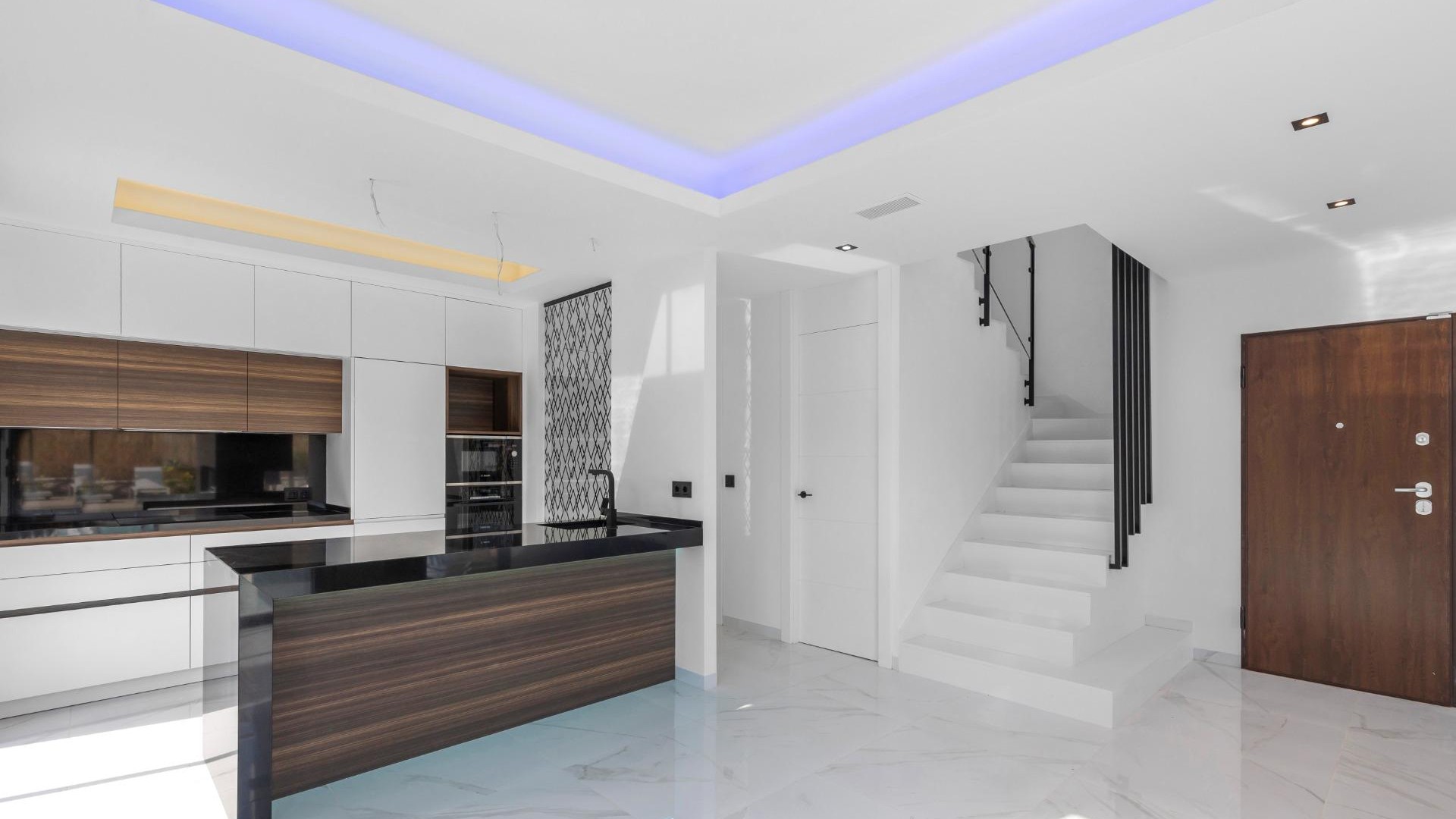 Herverkoop - Vrijstaande Villa -
Torrevieja - Torreta florida