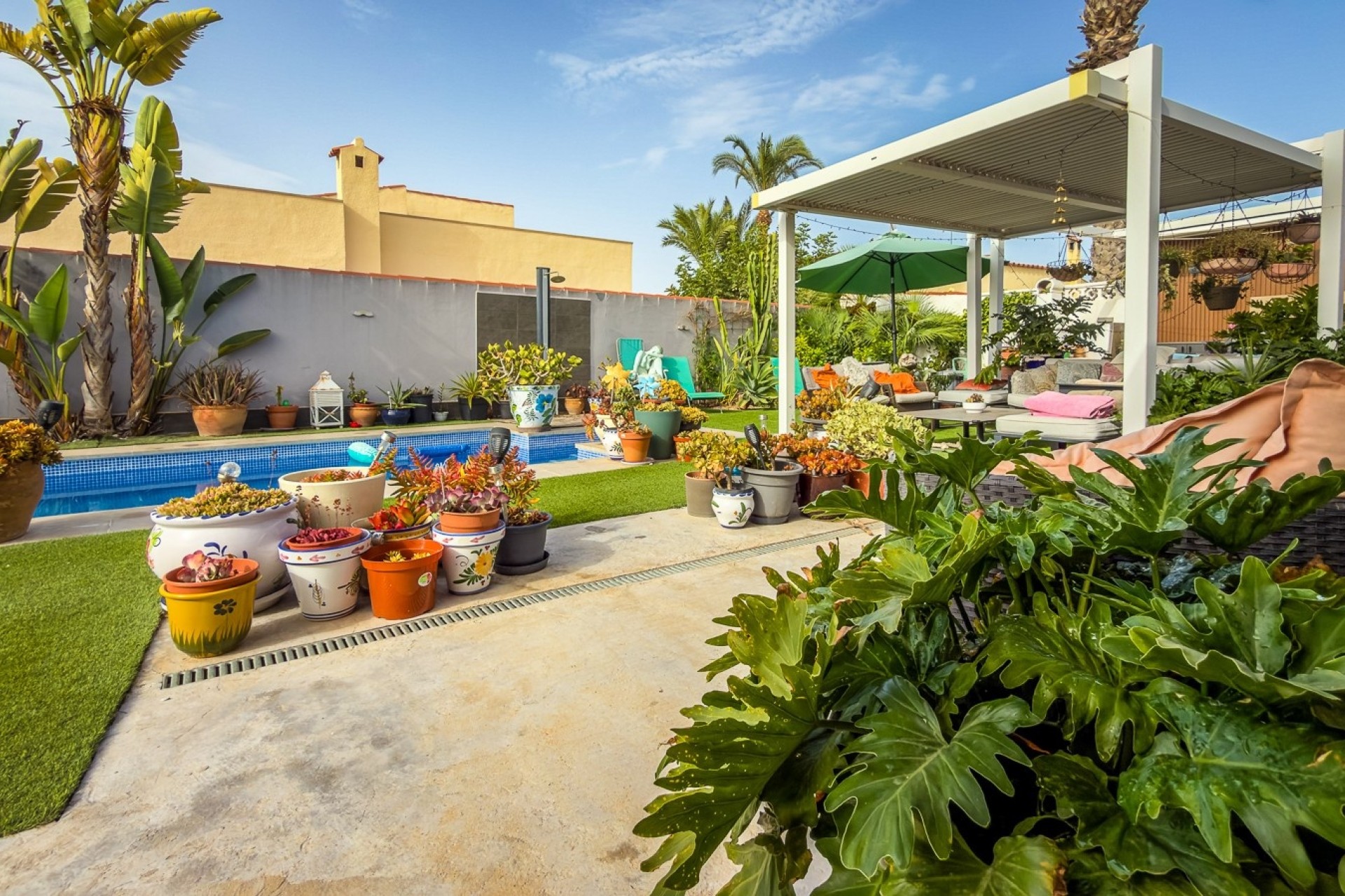 Herverkoop - Vrijstaande Villa -
Torrevieja - Torreta - Florida