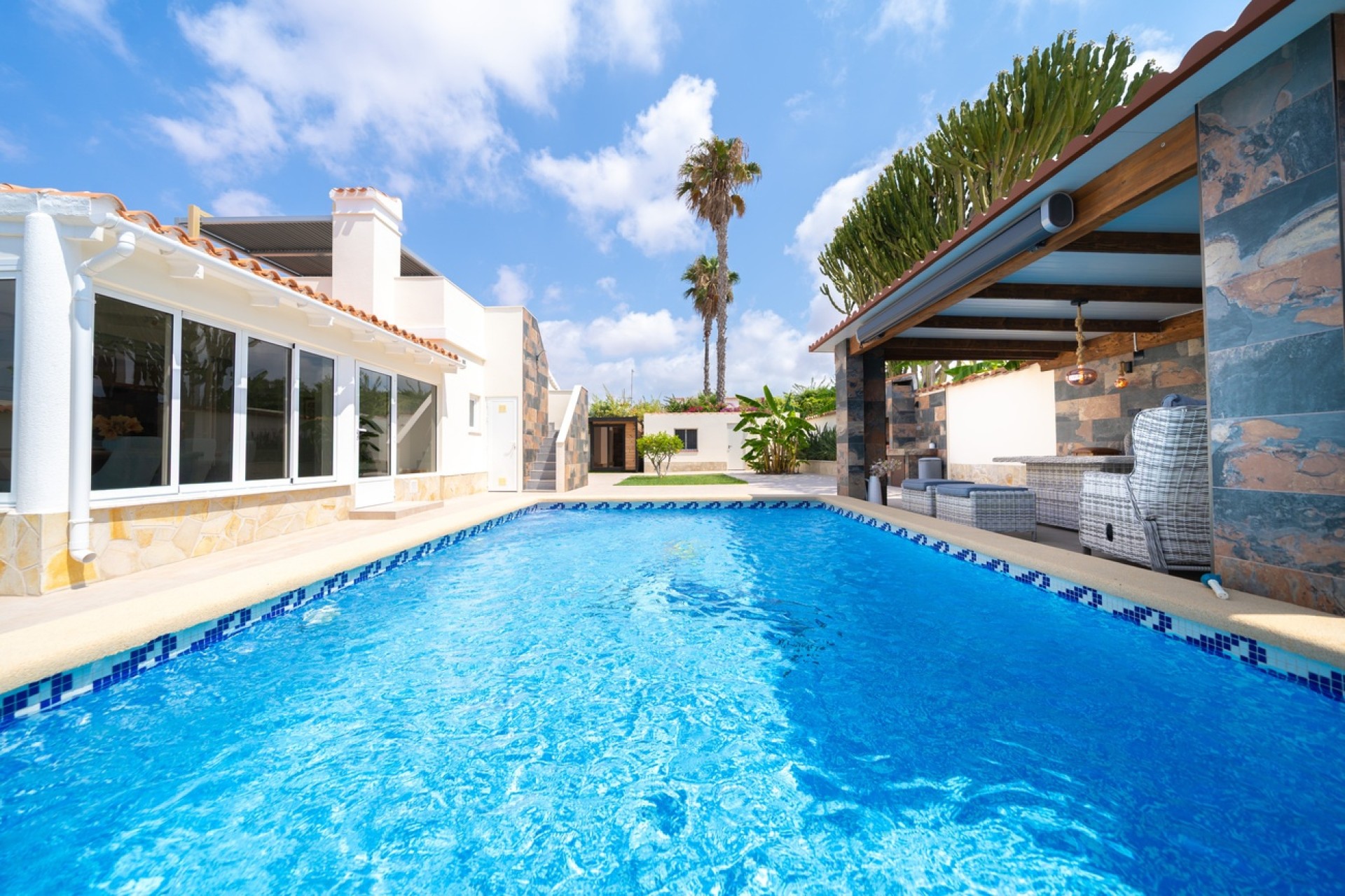 Herverkoop - Vrijstaande villa -
Torrevieja - Torreta