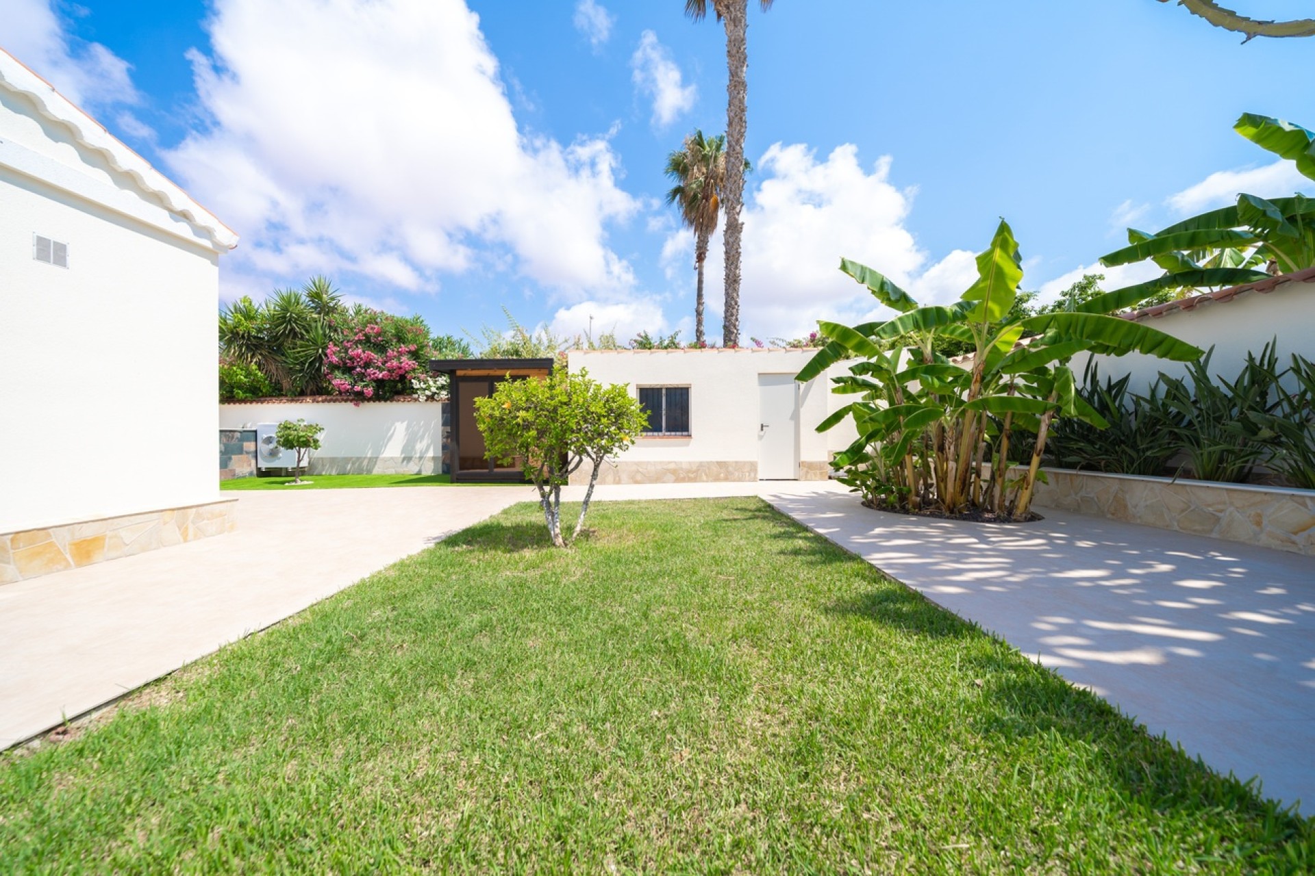 Herverkoop - Vrijstaande villa -
Torrevieja - Torreta