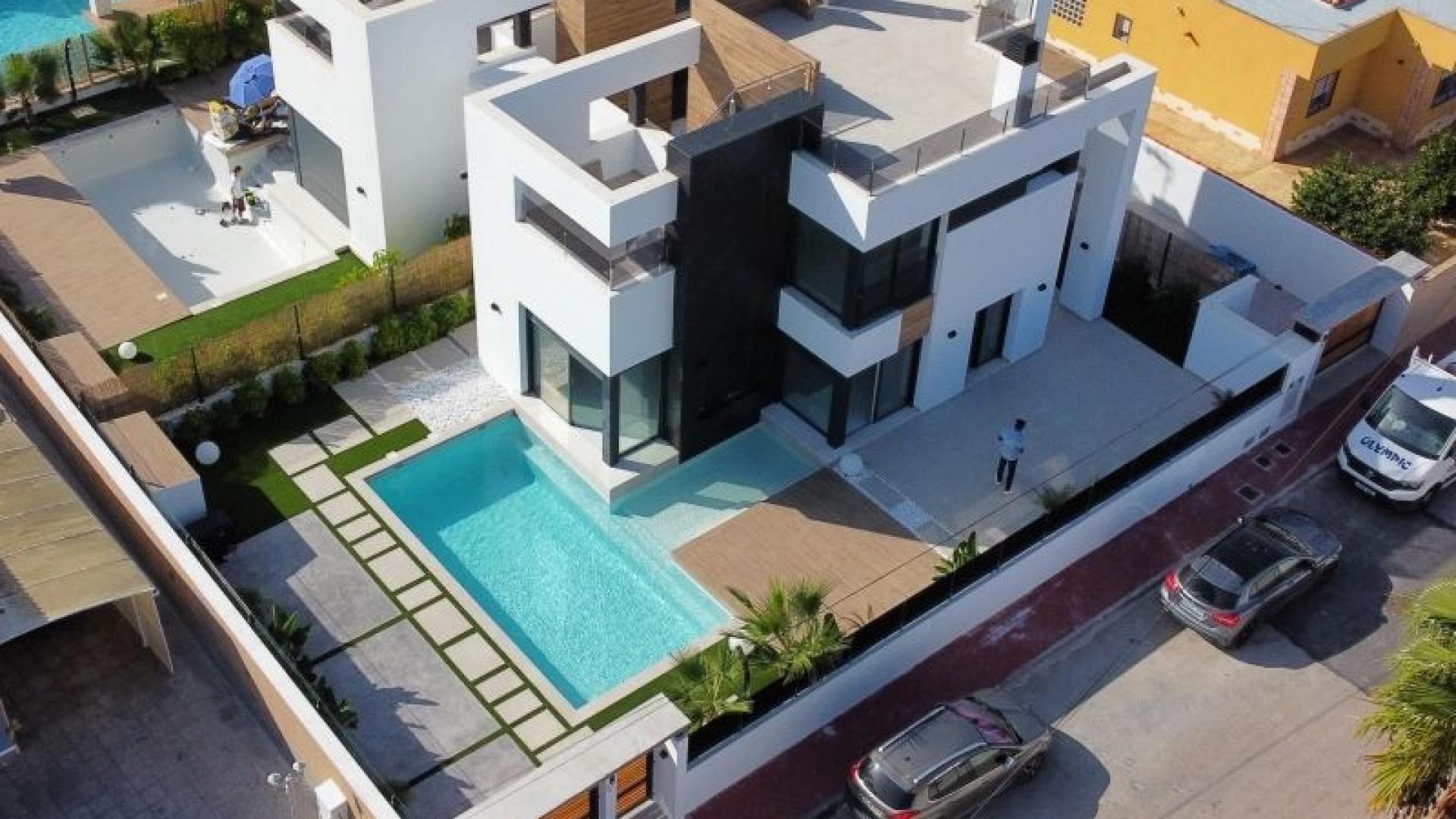 Herverkoop - Vrijstaande Villa -
Torrevieja