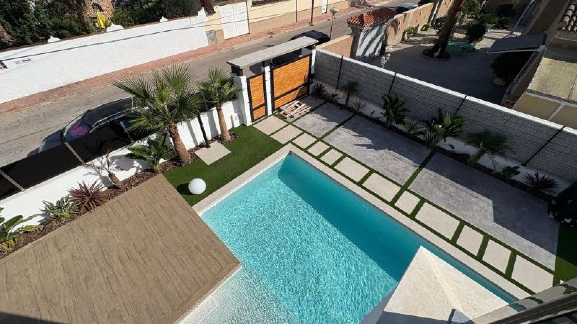 Herverkoop - Vrijstaande Villa -
Torrevieja