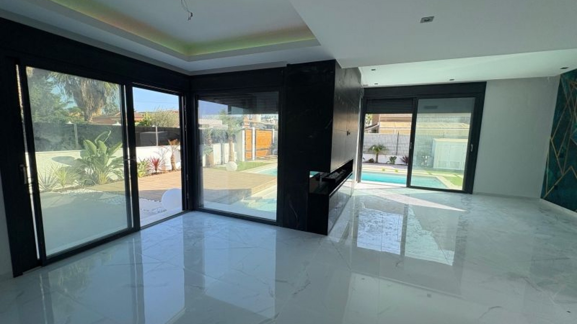 Herverkoop - Vrijstaande Villa -
Torrevieja