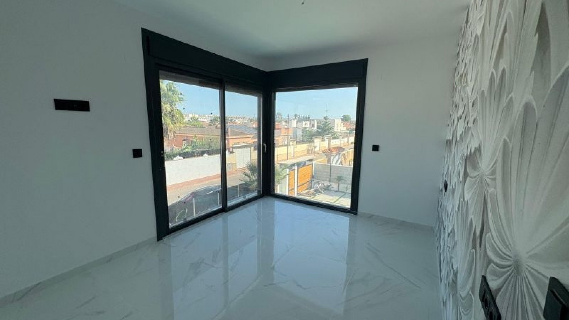 Herverkoop - Vrijstaande Villa -
Torrevieja