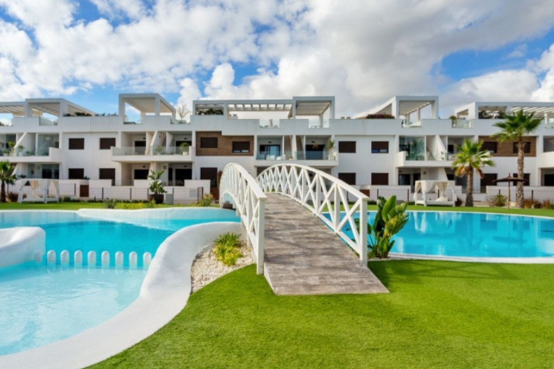Herverkoop - Vrijstaande Villa -
Torrevieja