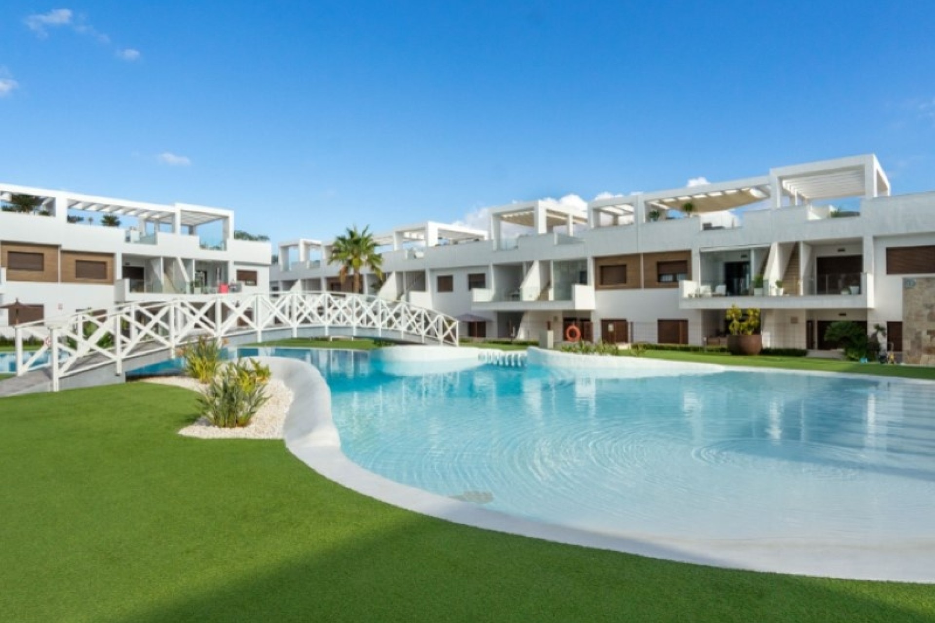 Herverkoop - Vrijstaande Villa -
Torrevieja