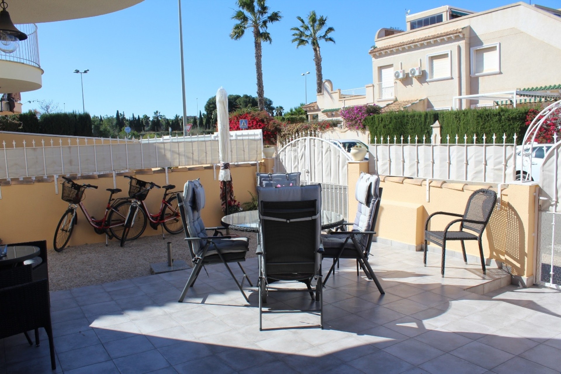 Herverkoop - Vrijstaande Villa -
Villamartín - Costa Blanca
