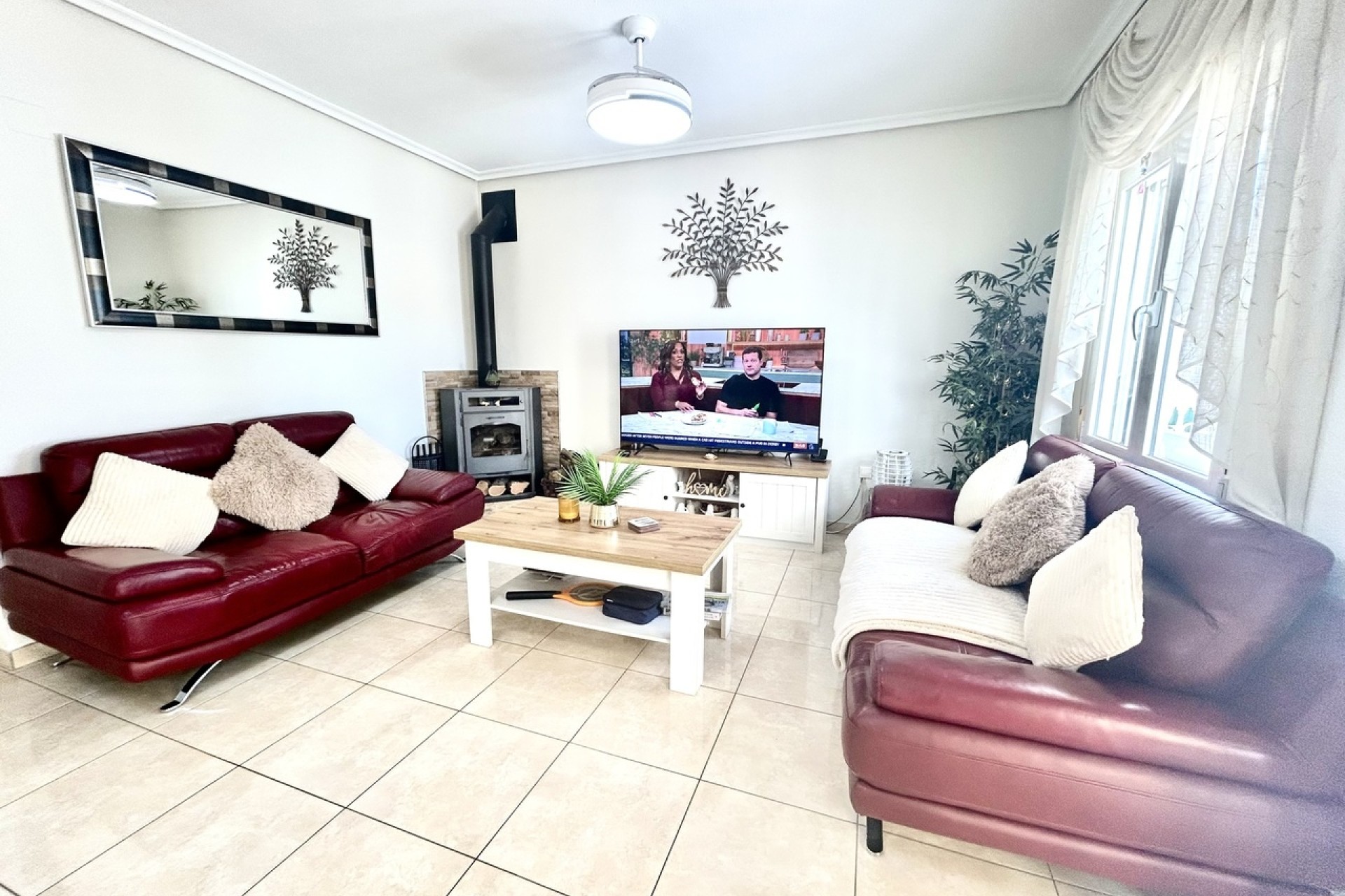 Herverkoop - Vrijstaande Villa -
Villamartín - Costa Blanca