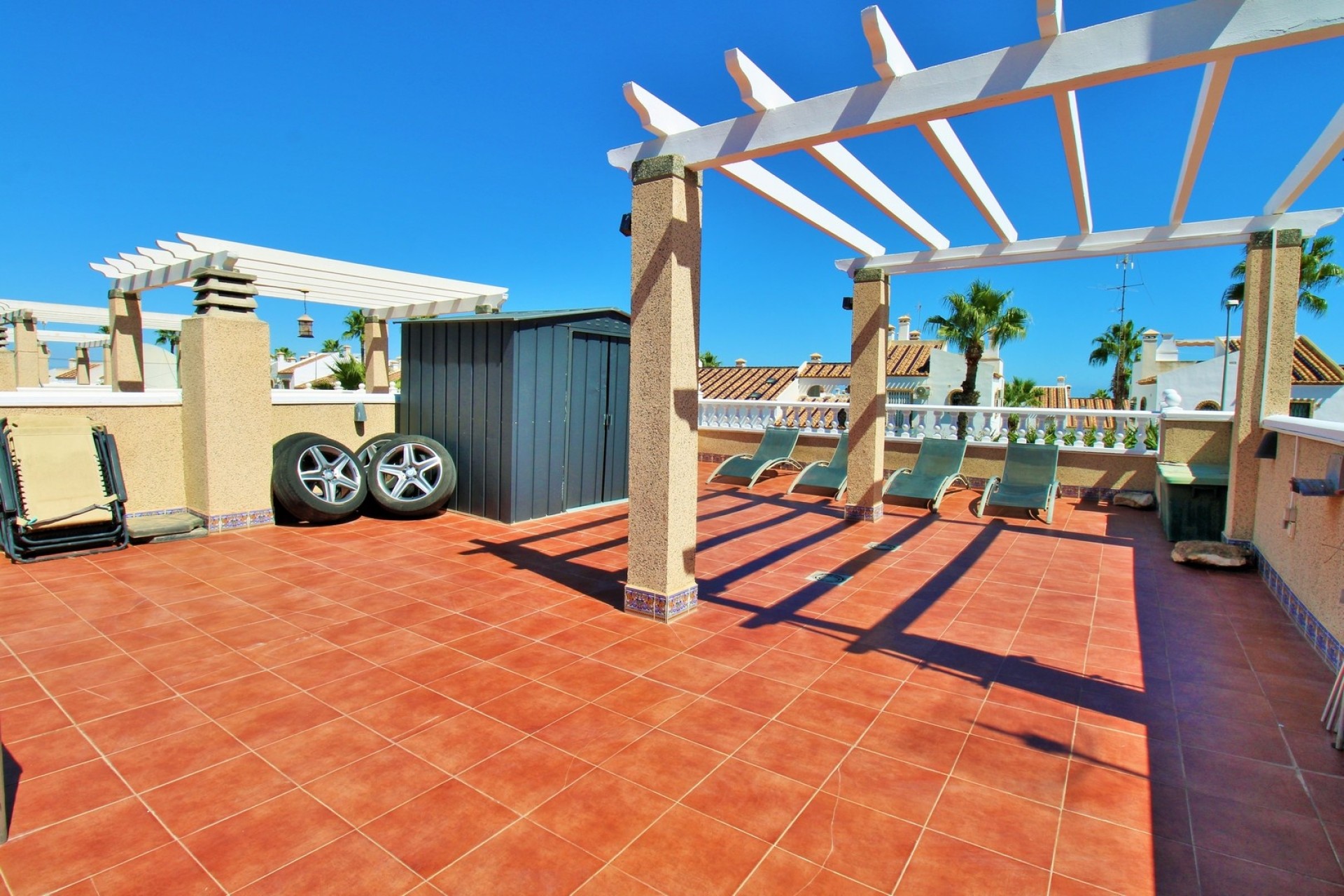Herverkoop - Vrijstaande Villa -
Villamartín - Las Violetas