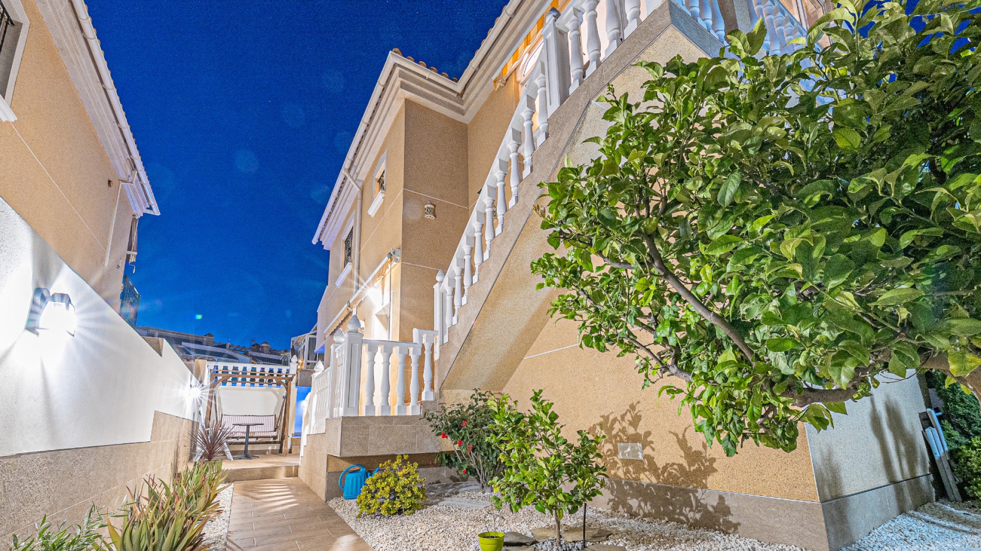 Herverkoop - Vrijstaande Villa -
Villamartín - Montegolf