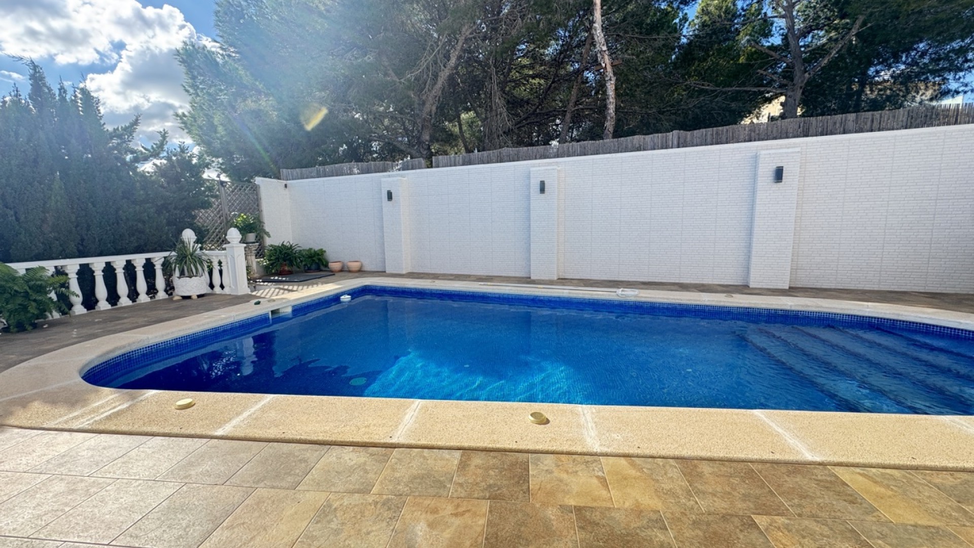 Herverkoop - Vrijstaande Villa -
Villamartín