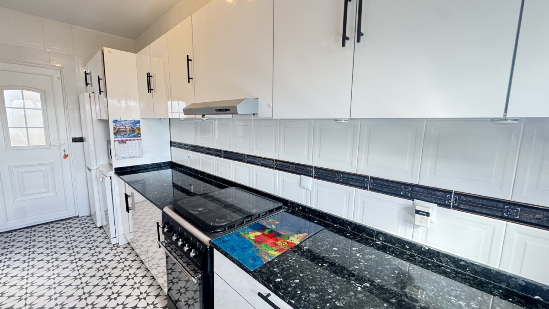 Herverkoop - Vrijstaande Villa -
Villamartín