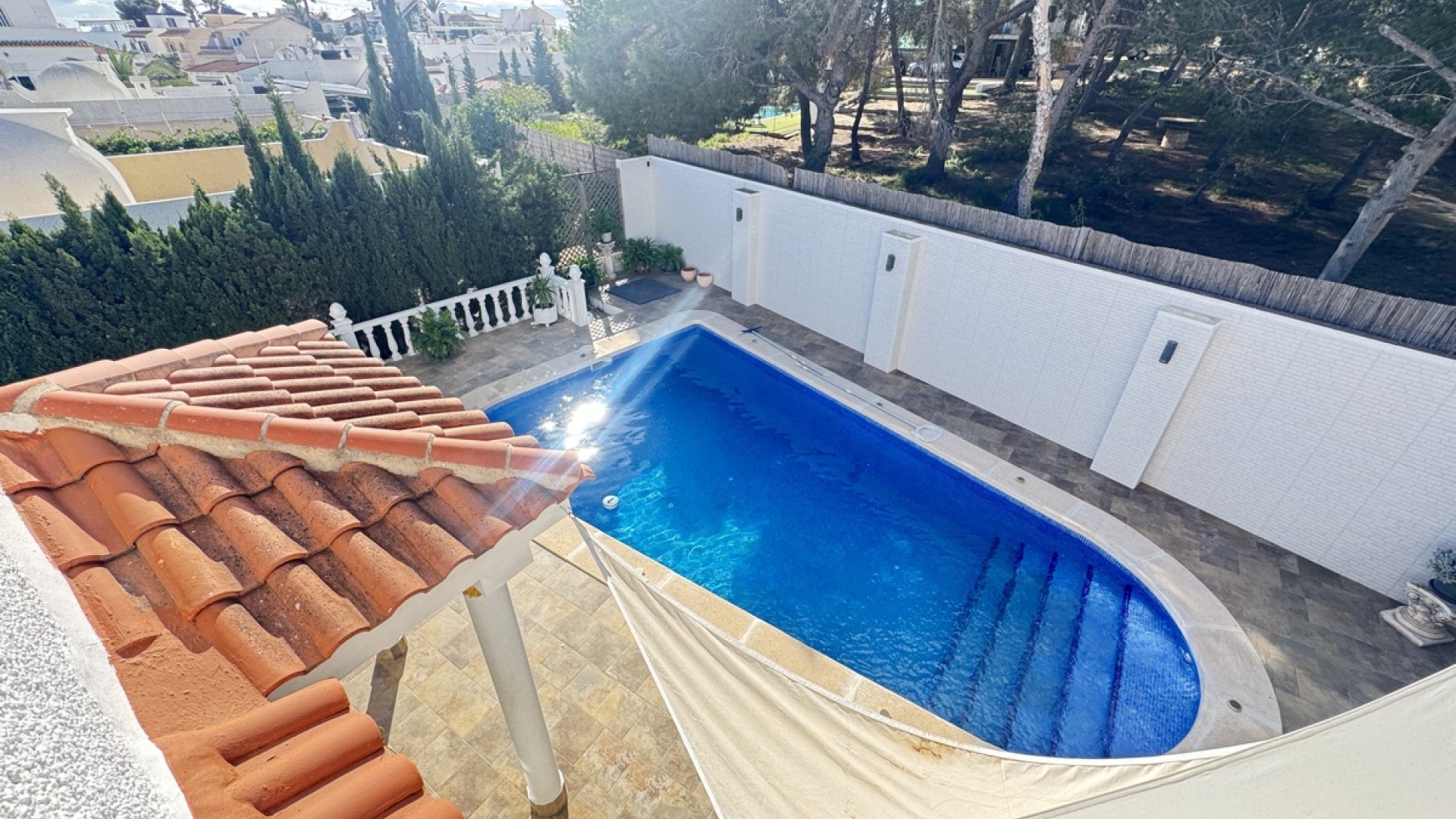 Herverkoop - Vrijstaande Villa -
Villamartín