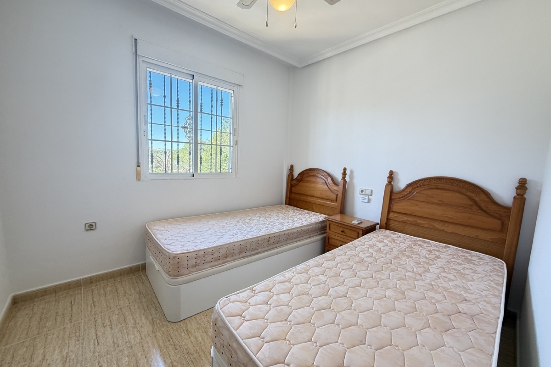 Herverkoop - Vrijstaande Villa -
Villamartín