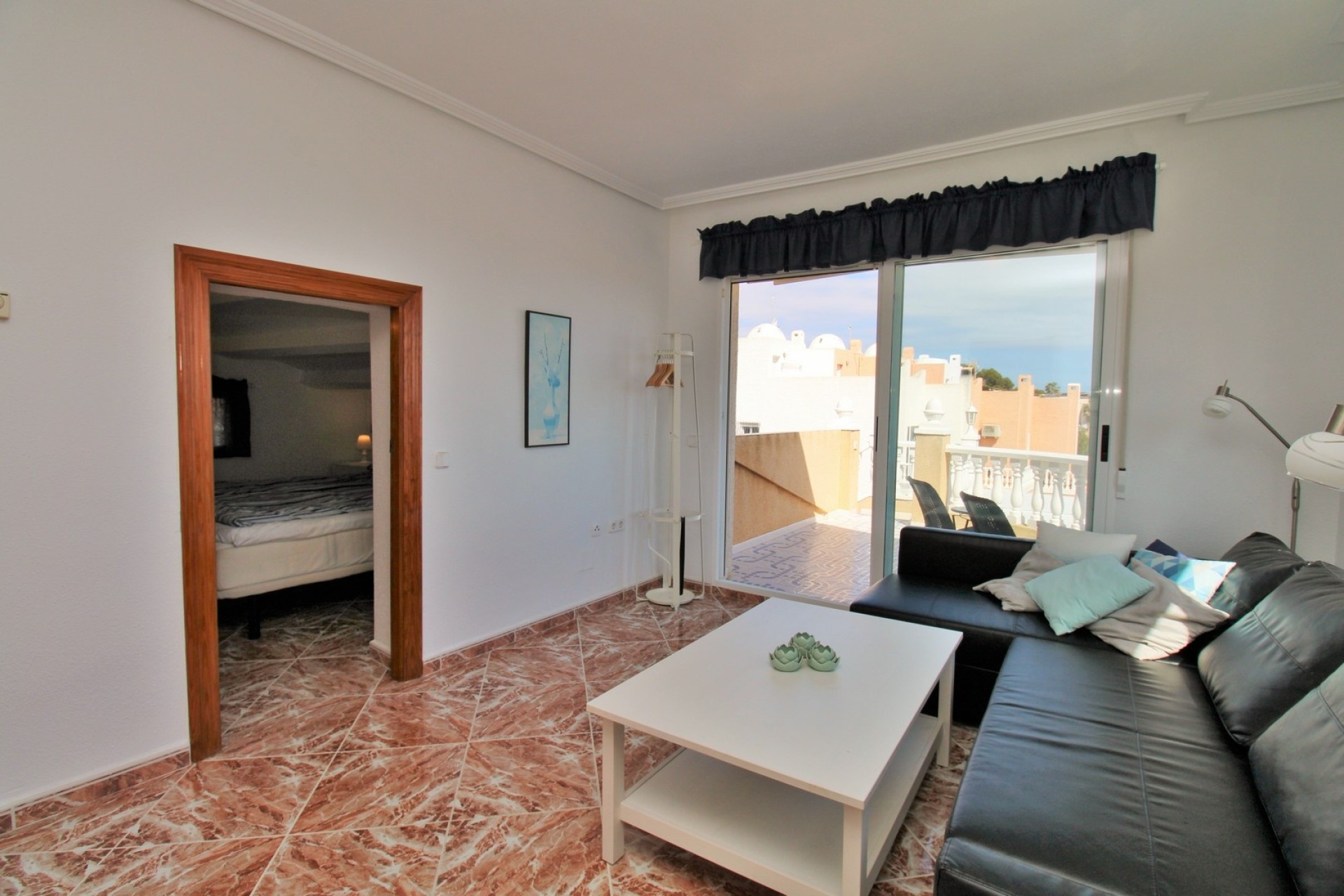 Herverkoop - Vrijstaande Villa -
Villamartín