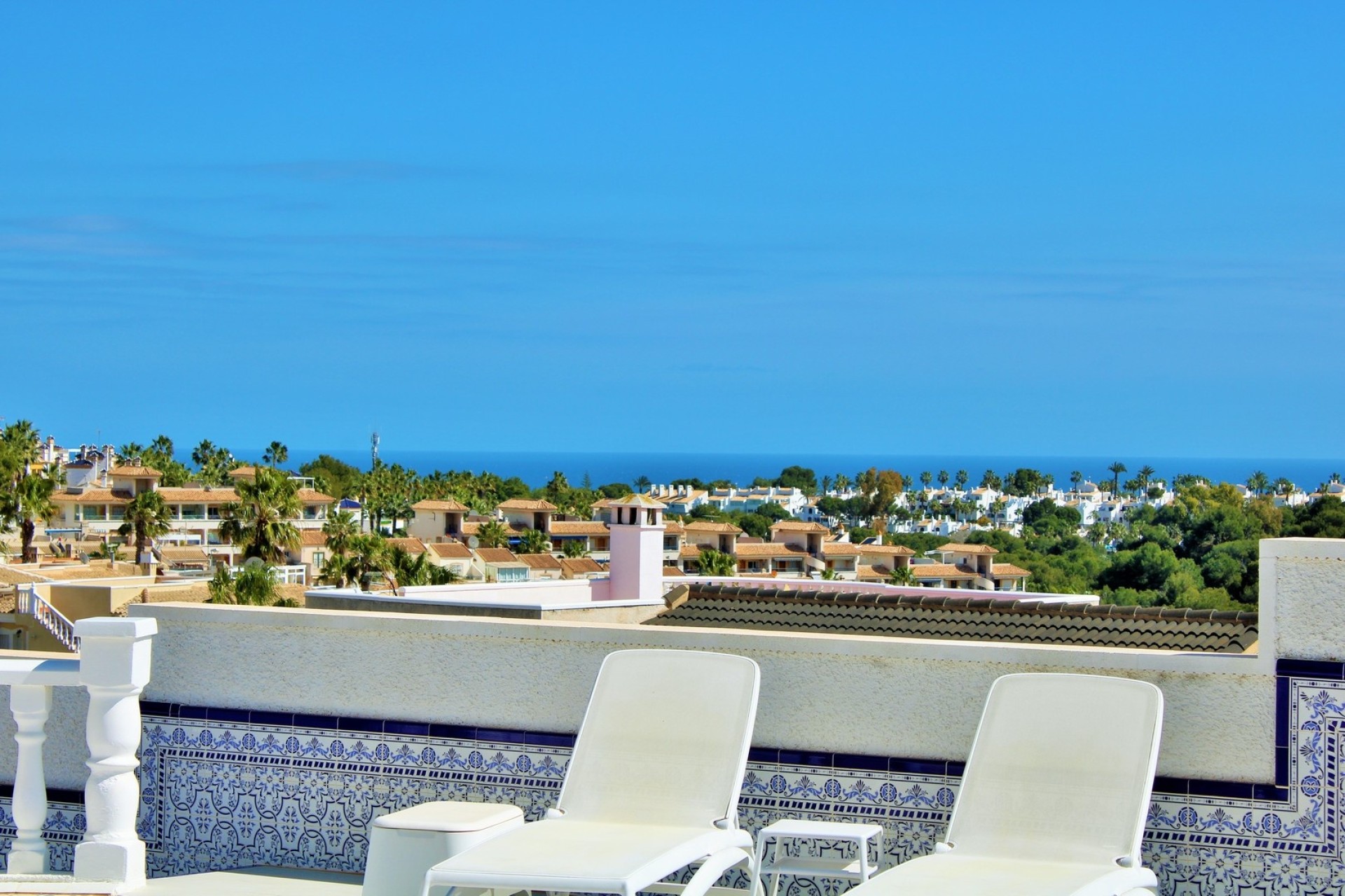 Herverkoop - Vrijstaande Villa -
Villamartín