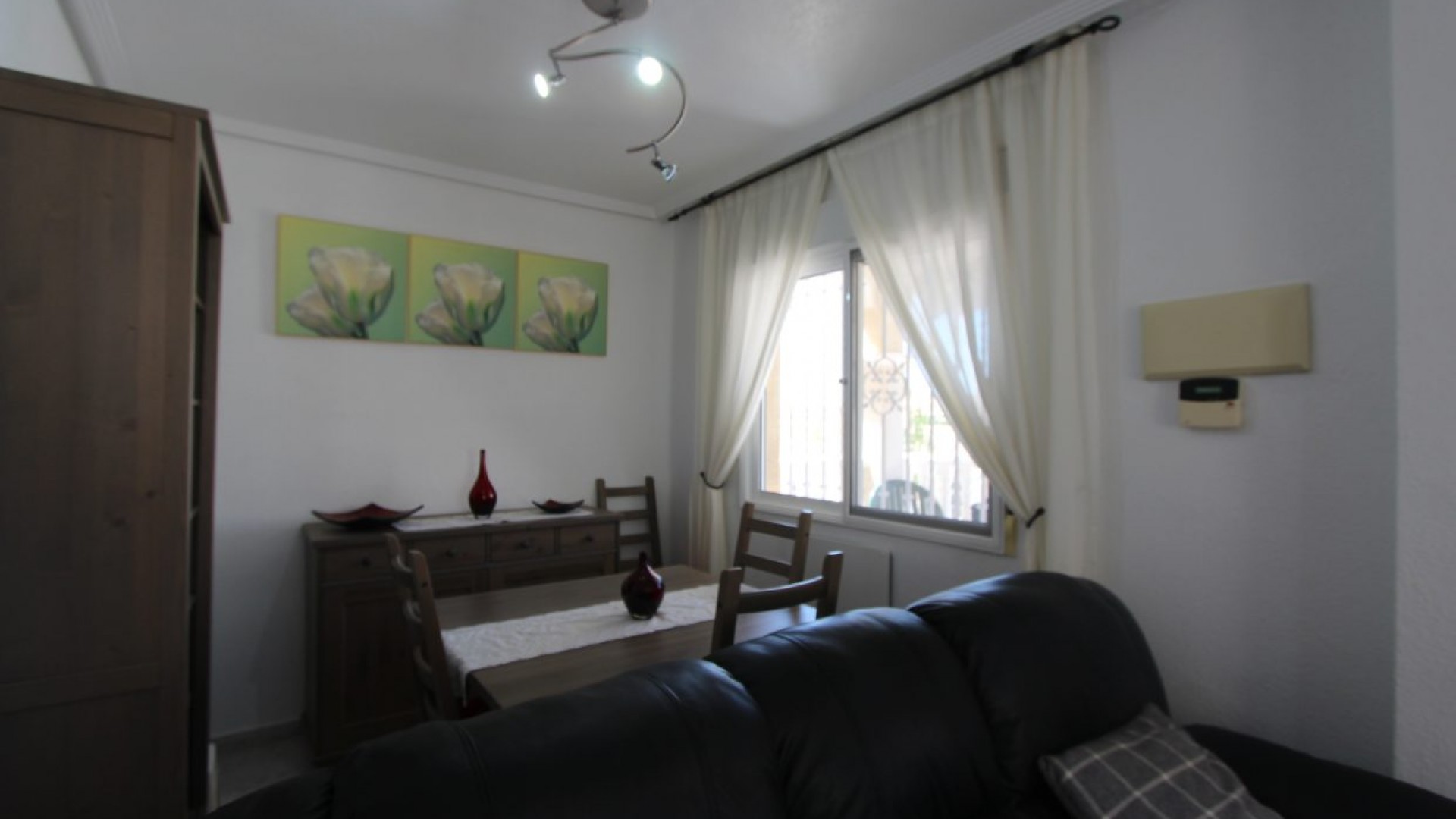 Herverkoop - Vrijstaande Villa -
Villamartín