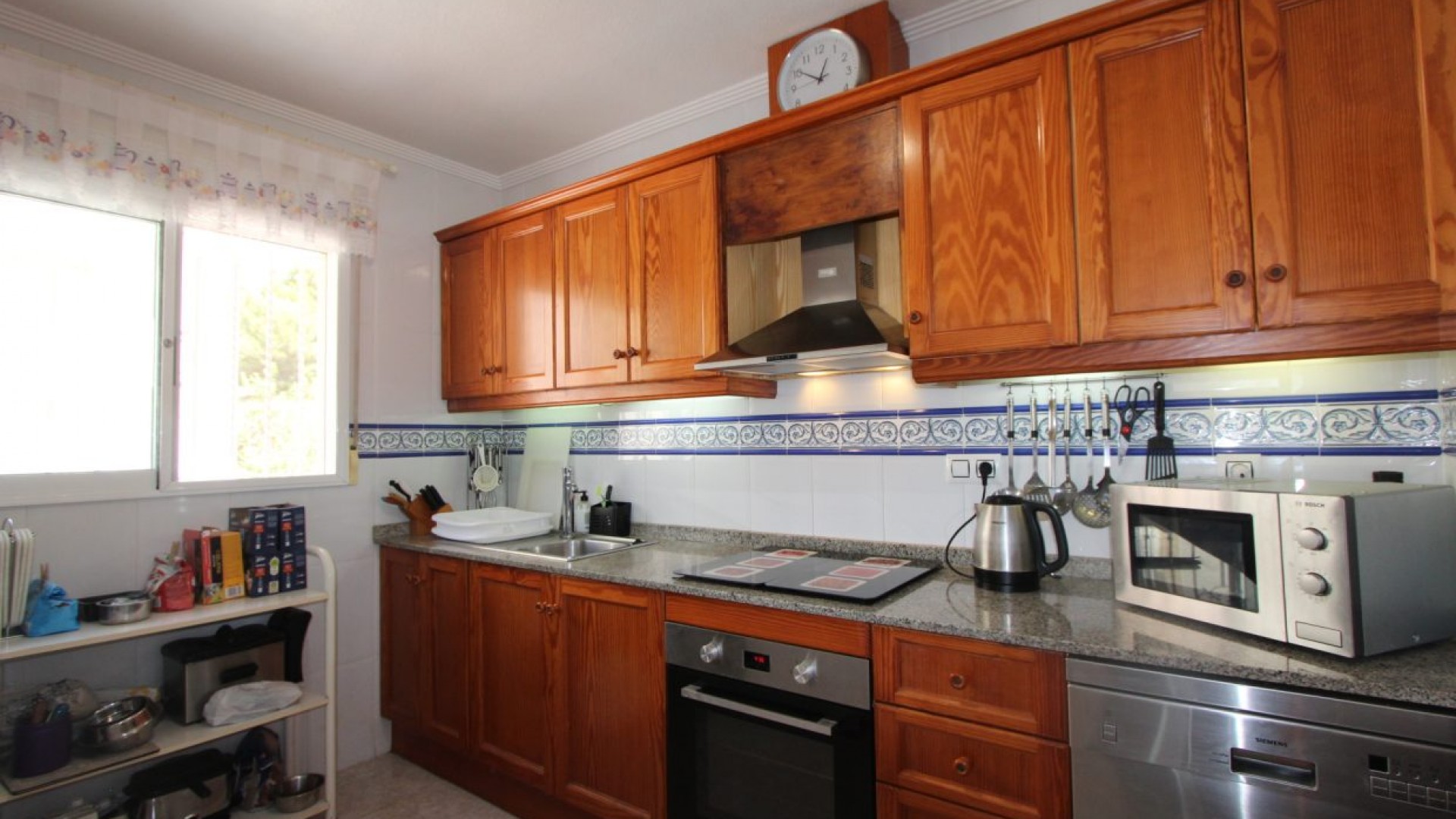 Herverkoop - Vrijstaande Villa -
Villamartín