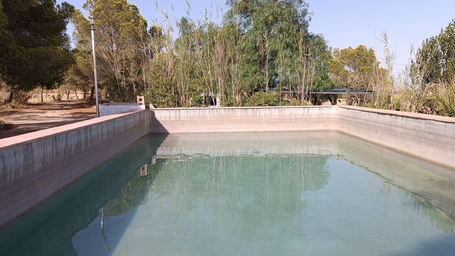 Herverkoop - Vrijstaande Villa -
Yecla