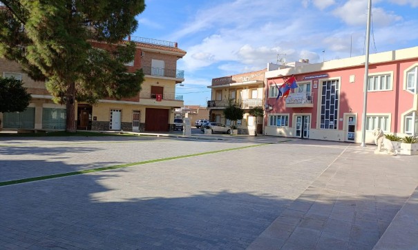 Kommersiell - Återförsäljning - Benferri - PLAZA DE LA CONSTITUCION