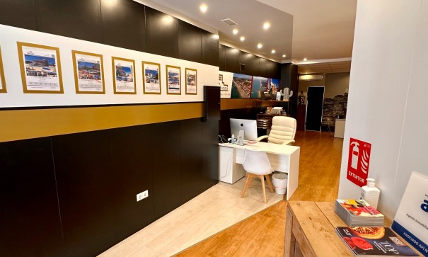 Kommerziell - Resale - Guardamar del Segura - Guardamar Center