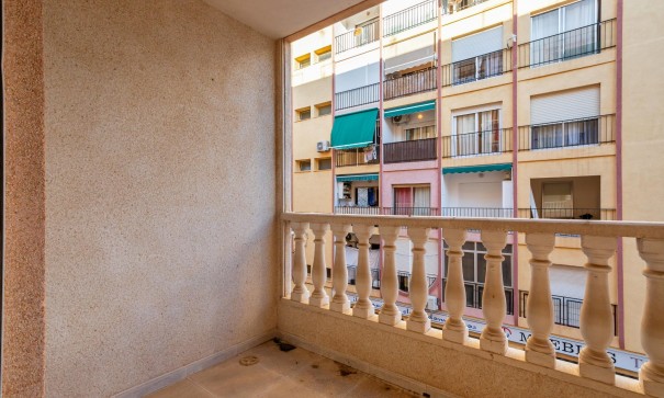 Lägenhet lägenhet - Återförsäljning - Torrevieja - Centro