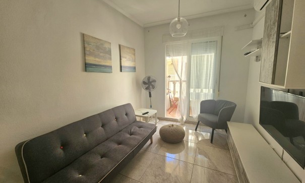 Lägenhet lägenhet - Återförsäljning - Torrevieja - La Mata
