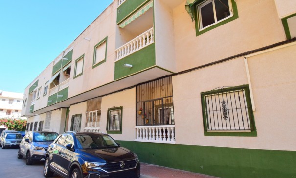 Lägenhet / lägenhet - Återförsäljning - Torrevieja - Playa Los Locos