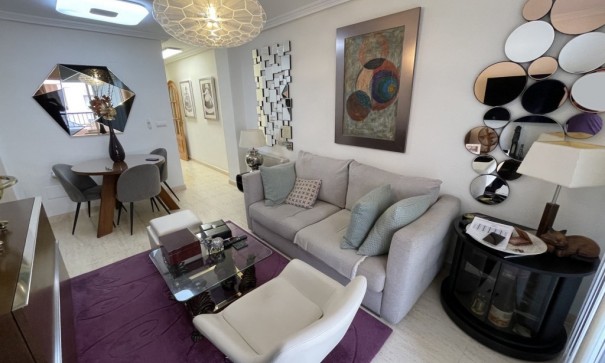 Lägenhet lägenhet - Återförsäljning - Torrevieja - Torrevieja