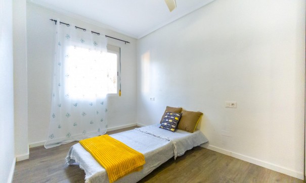 Lägenhet lägenhet - Återförsäljning - Torrevieja - torrevieja