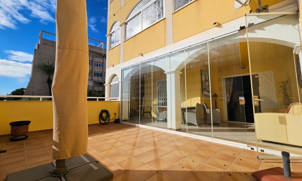 Lägenhet lägenhet - Återförsäljning - Torrevieja - Torrevieja