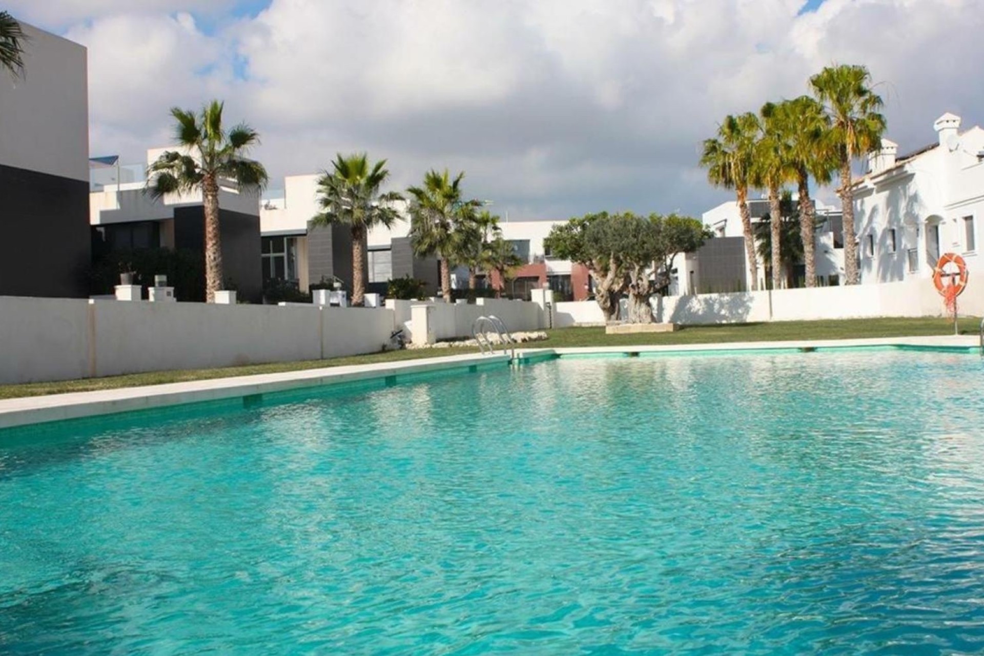 LANGDURIGE VERHUUR - Appartement / Flat -
Orihuela Costa - La fuente