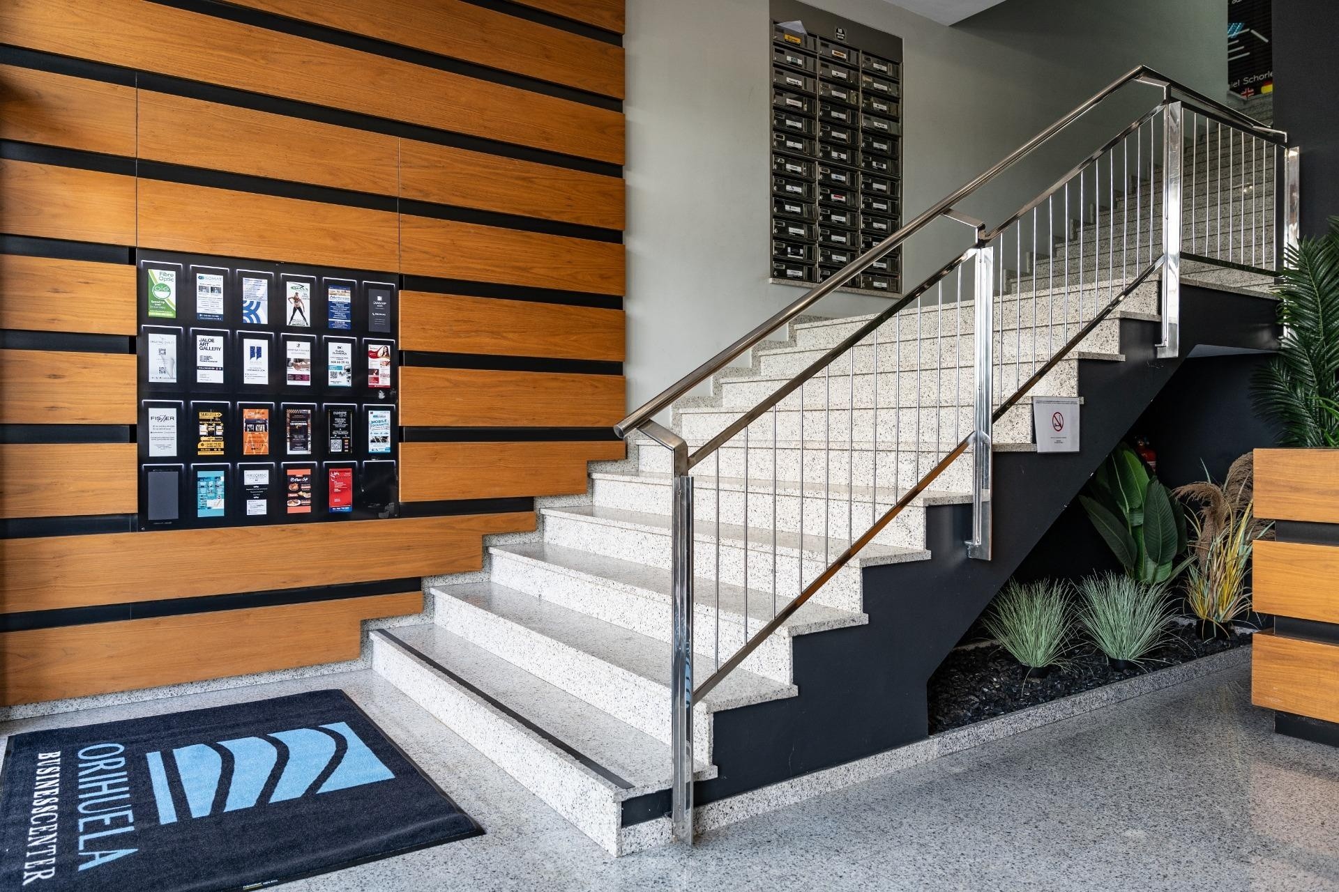 LANGDURIGE VERHUUR - Commercieel -
Orihuela Costa - Playa Flamenca