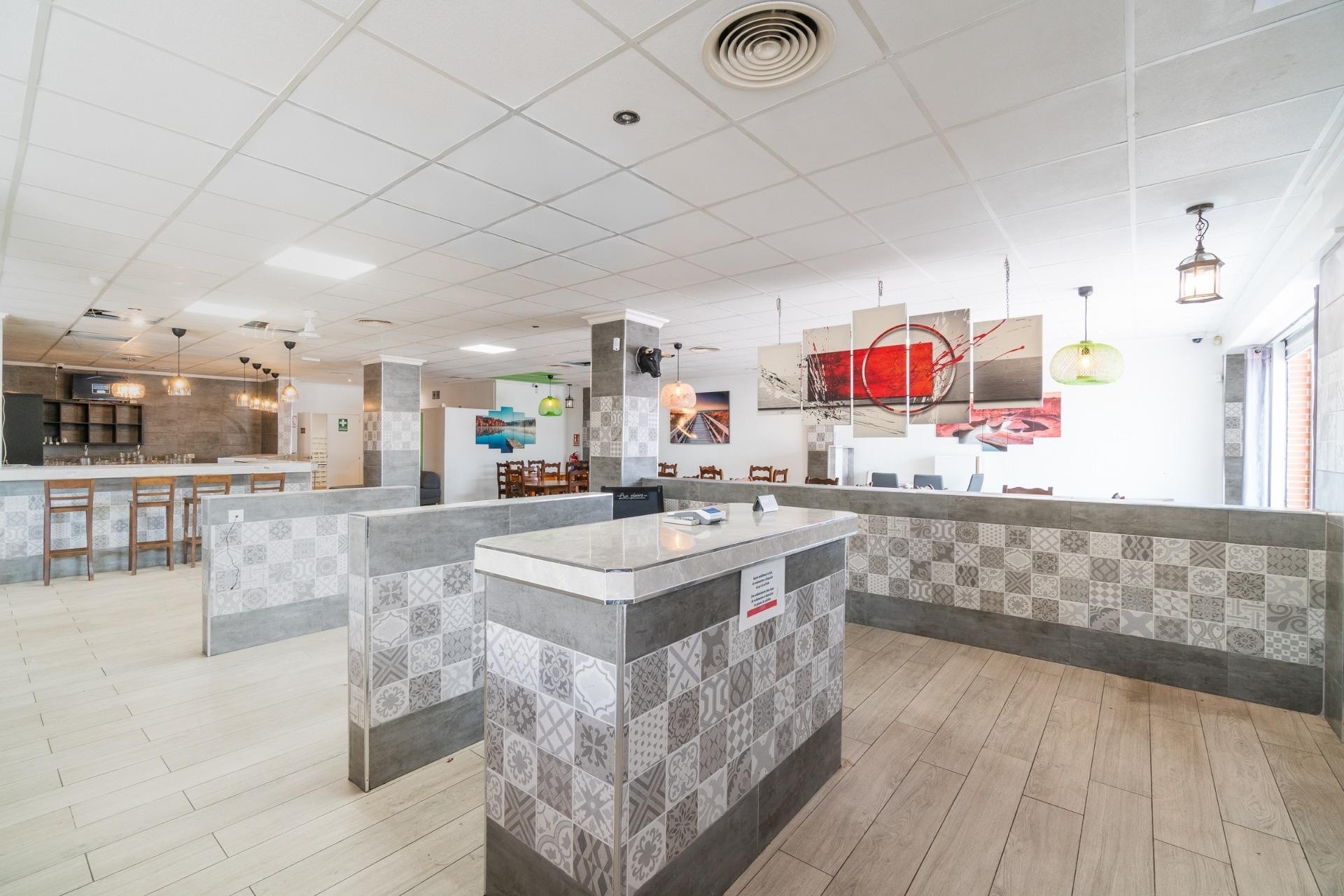 LANGDURIGE VERHUUR - Commercieel -
San Fulgencio - La marina