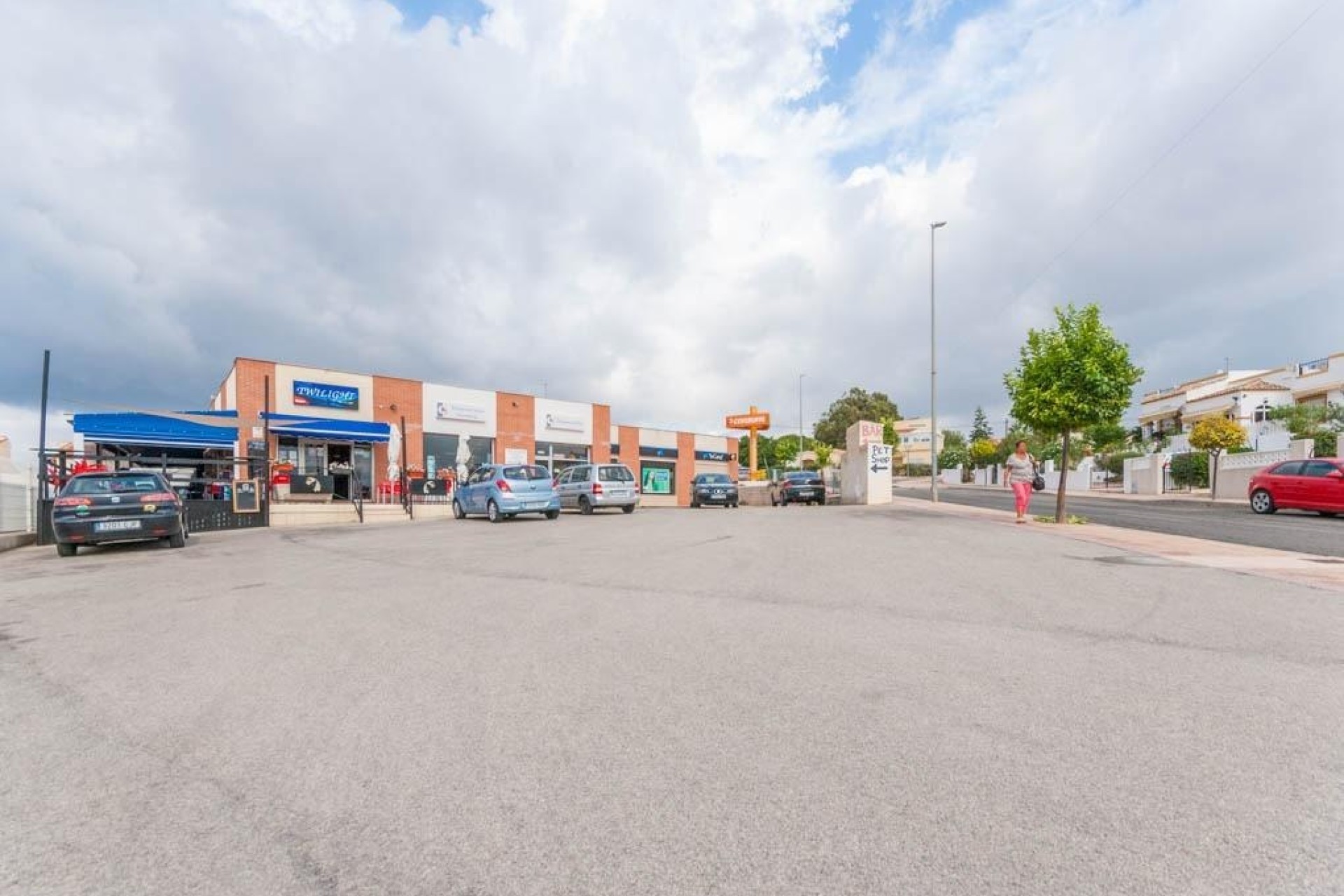 LANGDURIGE VERHUUR - Commercieel -
San Fulgencio - La marina