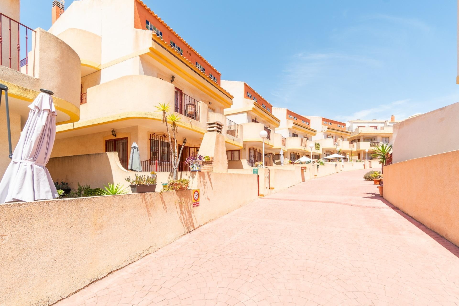 Langzeitmiete - Reihenhaus -
Orihuela Costa - La Zenia