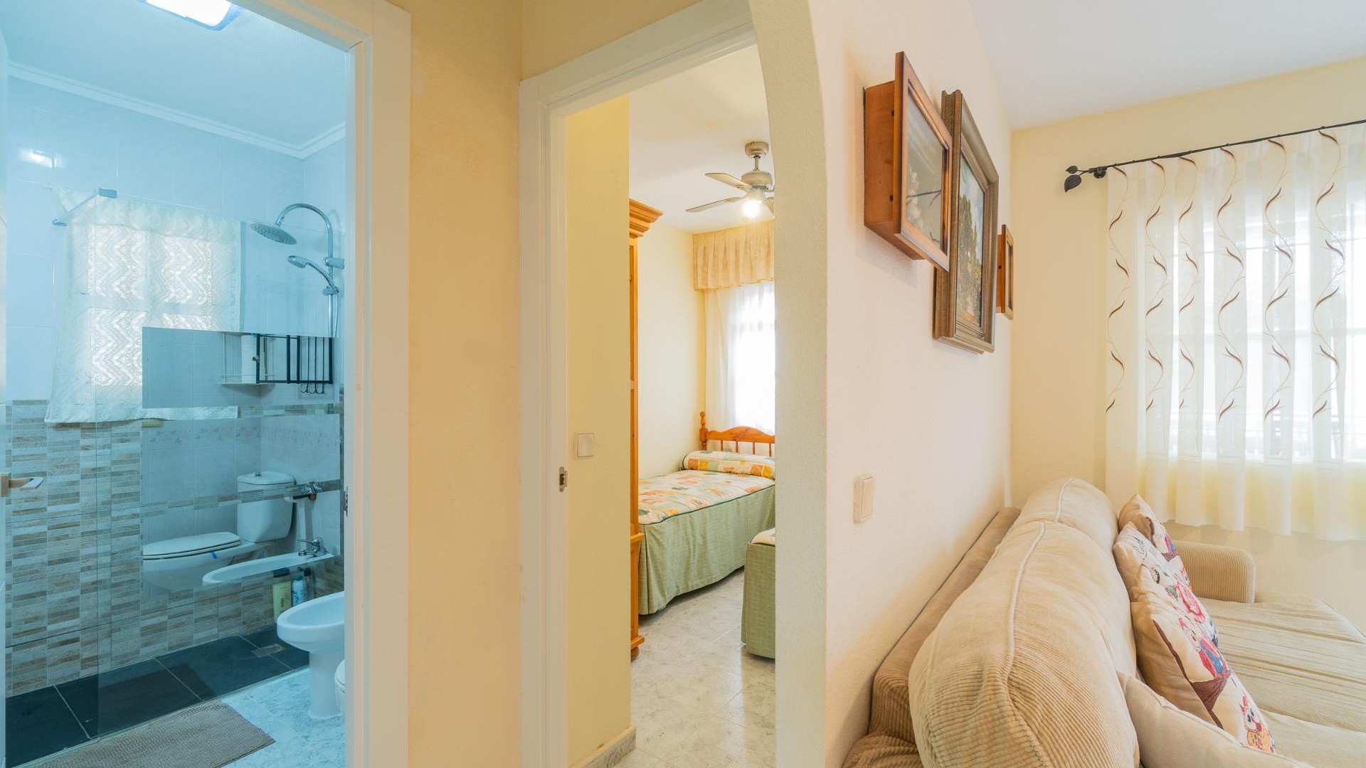 Location longue durée - Appartement -
Orihuela Costa - Playa Flamenca