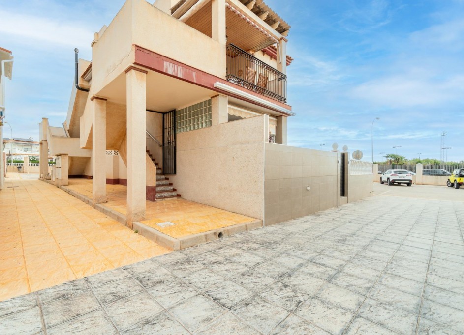 Location longue durée - Appartement -
Orihuela Costa - Playa Flamenca