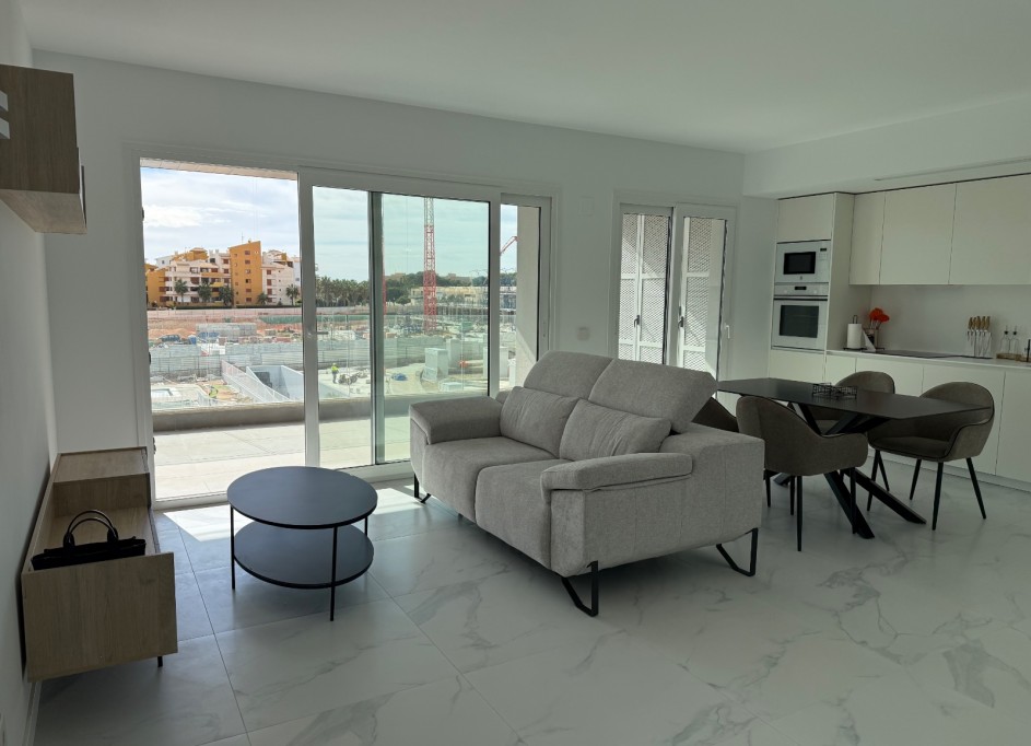 Location longue durée - Appartement -
Torrevieja - Punta Prima